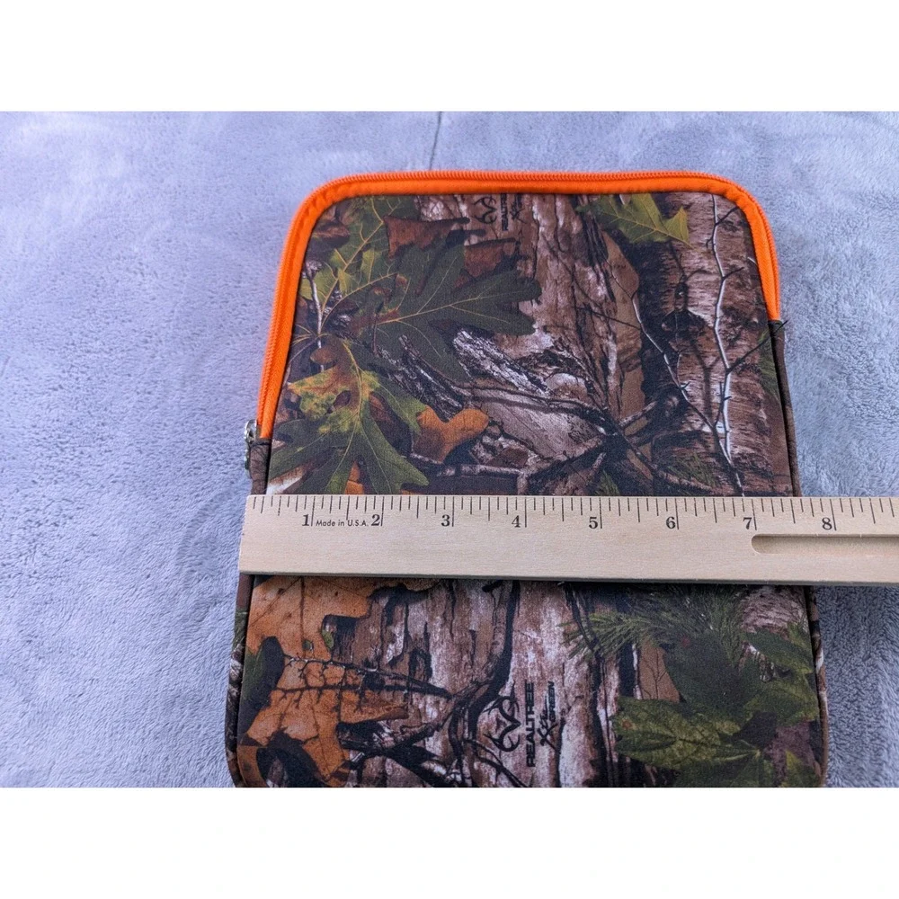 Realtree APG Camo Tablet Sleeve Case Orange Bubble Padded Interior 10.5x8 Inch